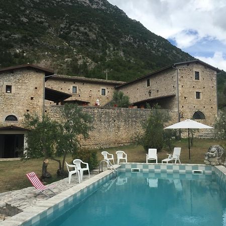 Rocca Lorenizo Pacentro Exteriér fotografie