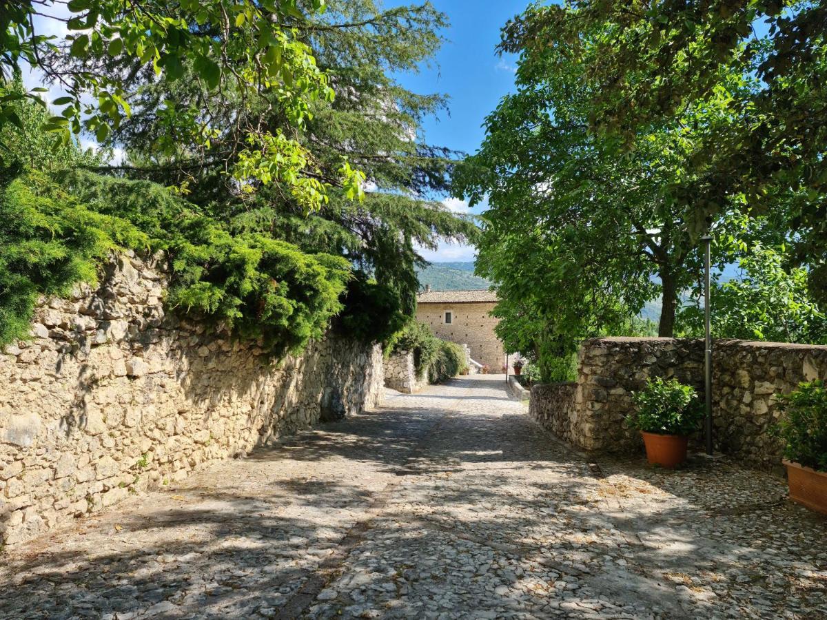 Rocca Lorenizo Pacentro Exteriér fotografie