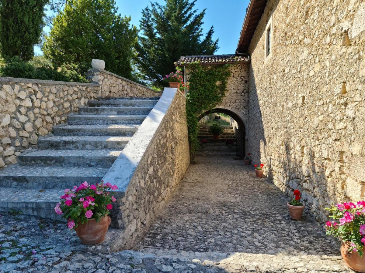 Rocca Lorenizo Pacentro Exteriér fotografie